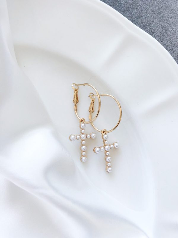 Cross My Heart Earrings